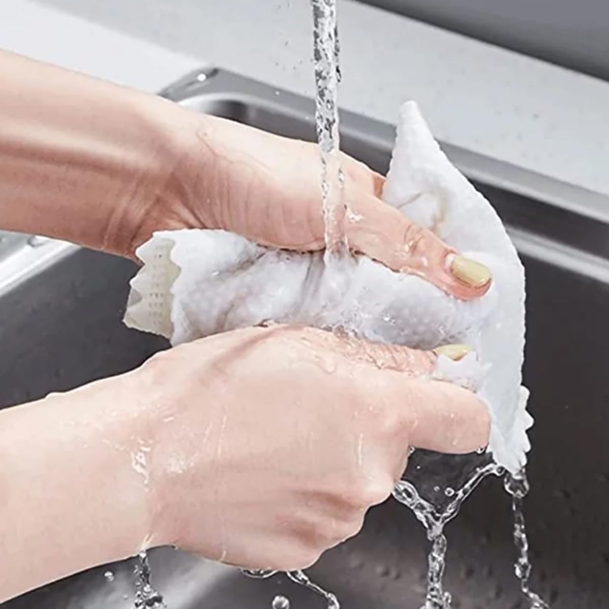 Leiteea Multi-Purpose Washable Dusting Gloves 1