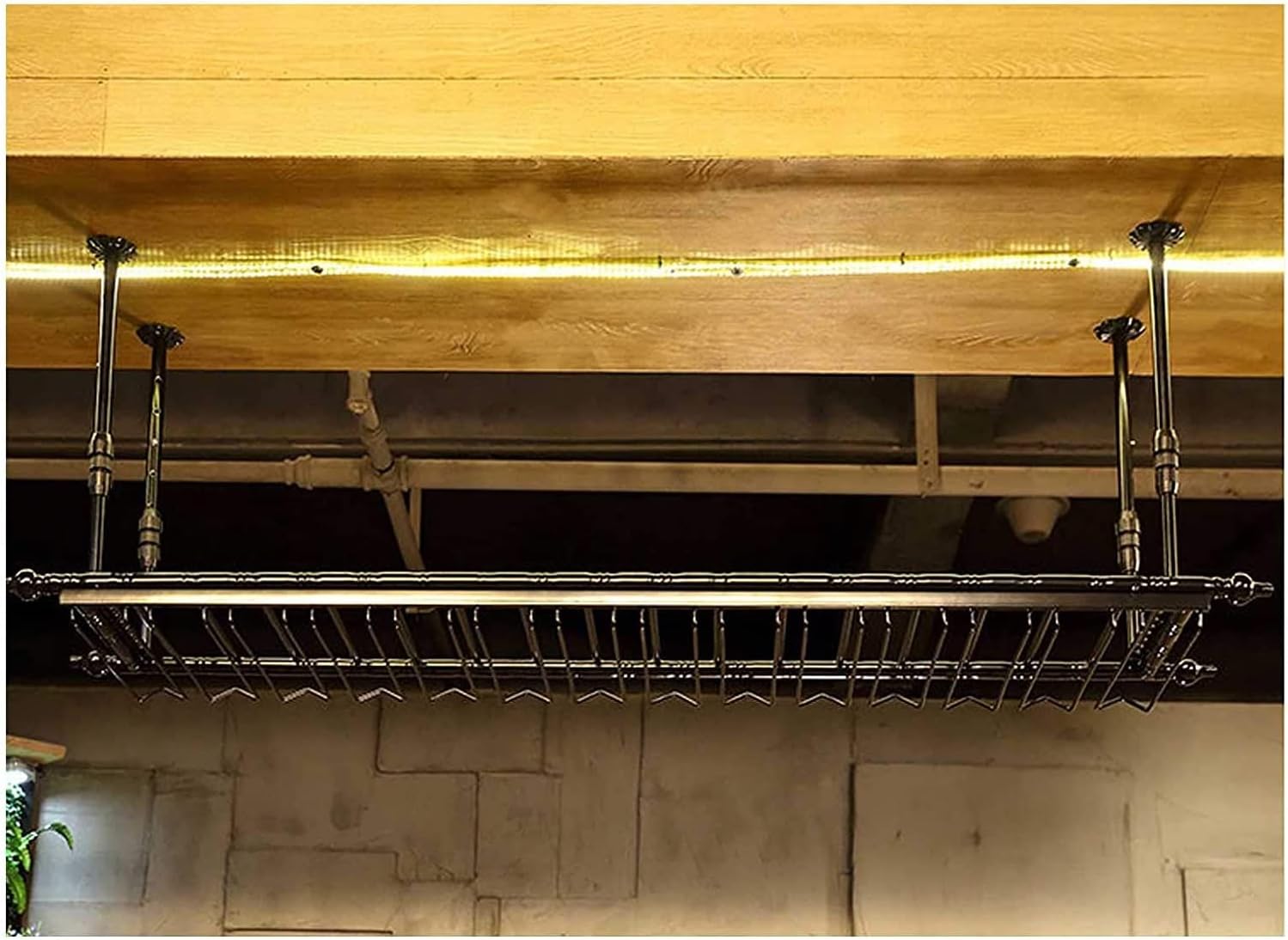 ALDEPO Wall-Mounted Wine Rack with Customizable Height